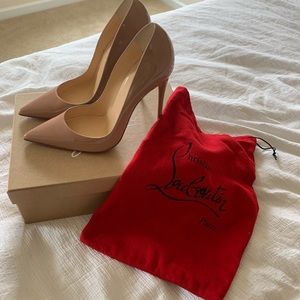Christian Louboutin So Kate